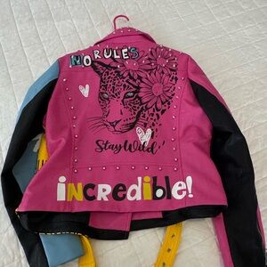 Girls' Pink 'Stay Wild' Graphic Jacket - Incredible!